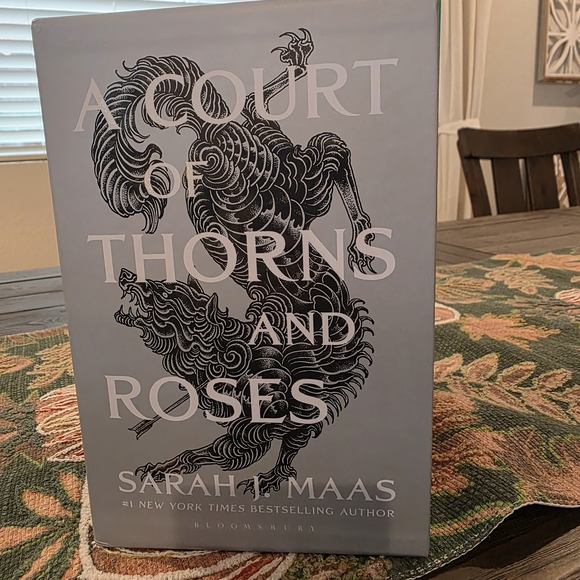A Court of Thorns and Roses Box Set NEW - Picture 4 of 4